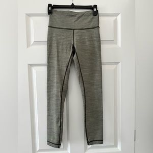 Lululemon, high rise tight, size 6